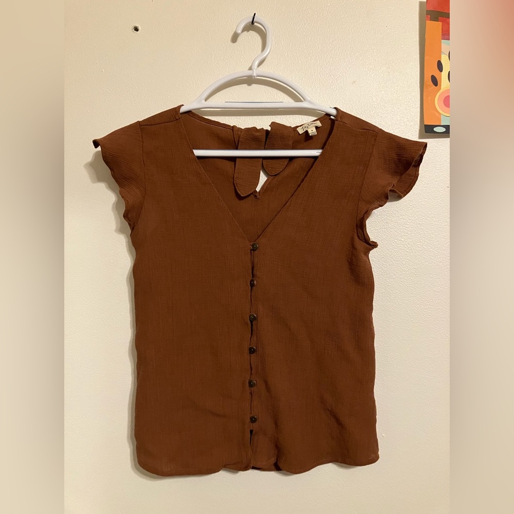 Women’s top size small